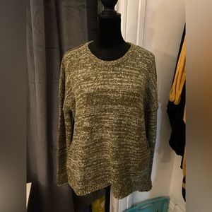 BDG green Sweater Size: XS/Used